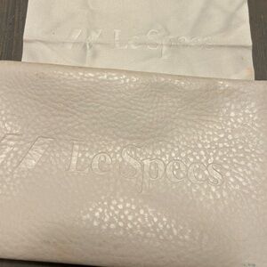 Le Specs glasses case ⭐️